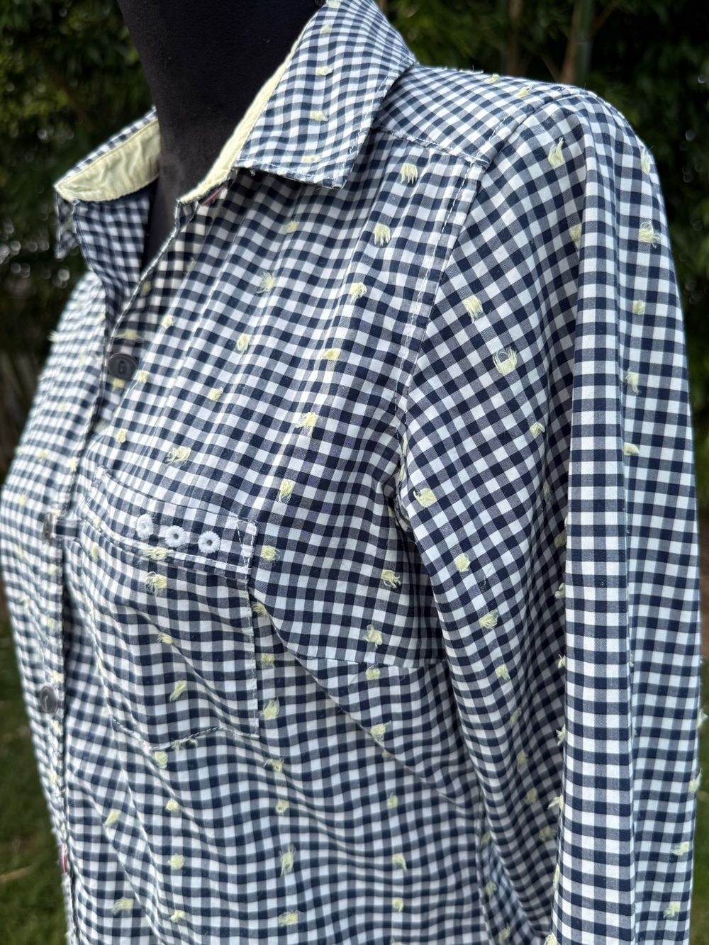 Columbia PFG Gingham Shirt S Yellow Textured Dot Red Accent Buttons Coastal - Picture 5 of 12